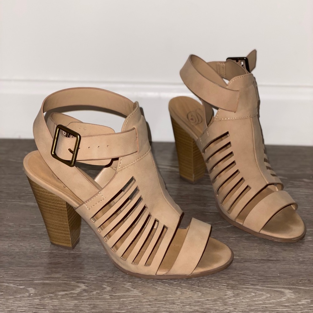 Ankle heels open toe boots style